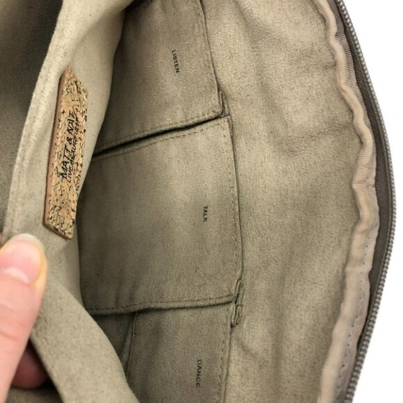 Matt & Nat taupe fabric envelope shoulder bag zipper detail  recycled materials - Picture 14 of 15